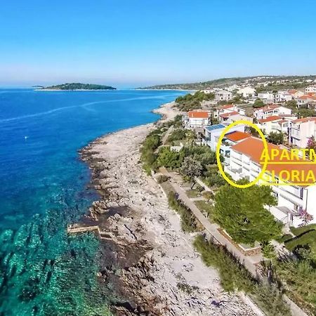 Apartments Gloria Примоштен Екстер'єр фото